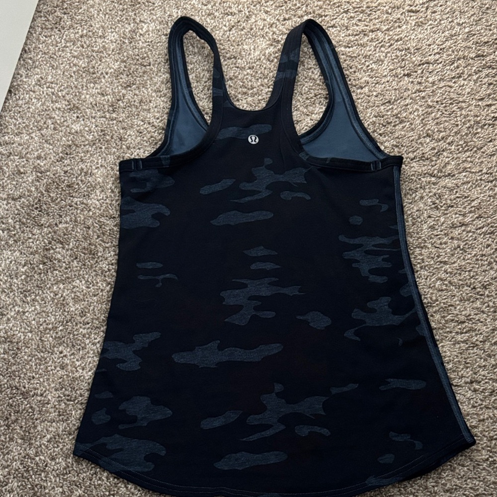 Women's Lululemon Navy Camouflage Tank Top